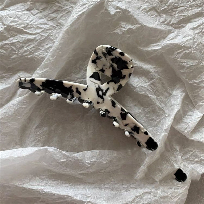 Chaifu Studio F63 INS Cold Wind Retro Temperament Cow Color Black And White Acetate Hairpin Clip