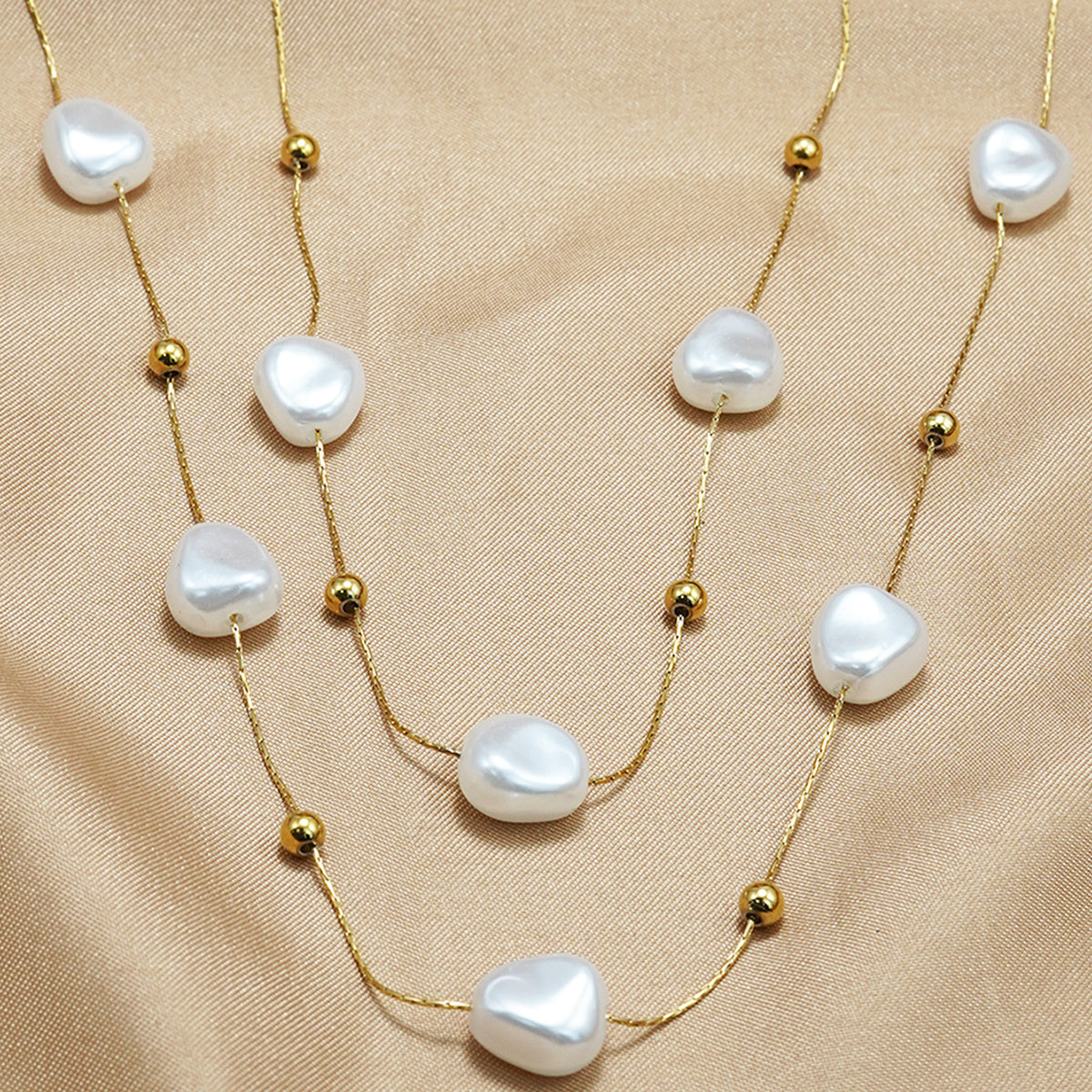 Lxalry 18K Gold Plated Pearl Studded Necklace Stainless Steel Minimalist Jewelry For Women Lightweight Hypoallergenic Gift For Wife Mom Skin Safe Luxury For Daily Evening Glam