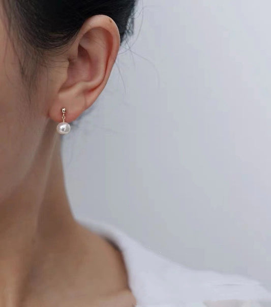 Freshwater Pearl Oval 6mm Ear Studs With Golden Peas Ear Clip